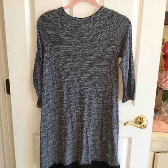 Vera Wang Women’s XS Oversized Black Tunic Top - Picture 6 of 8